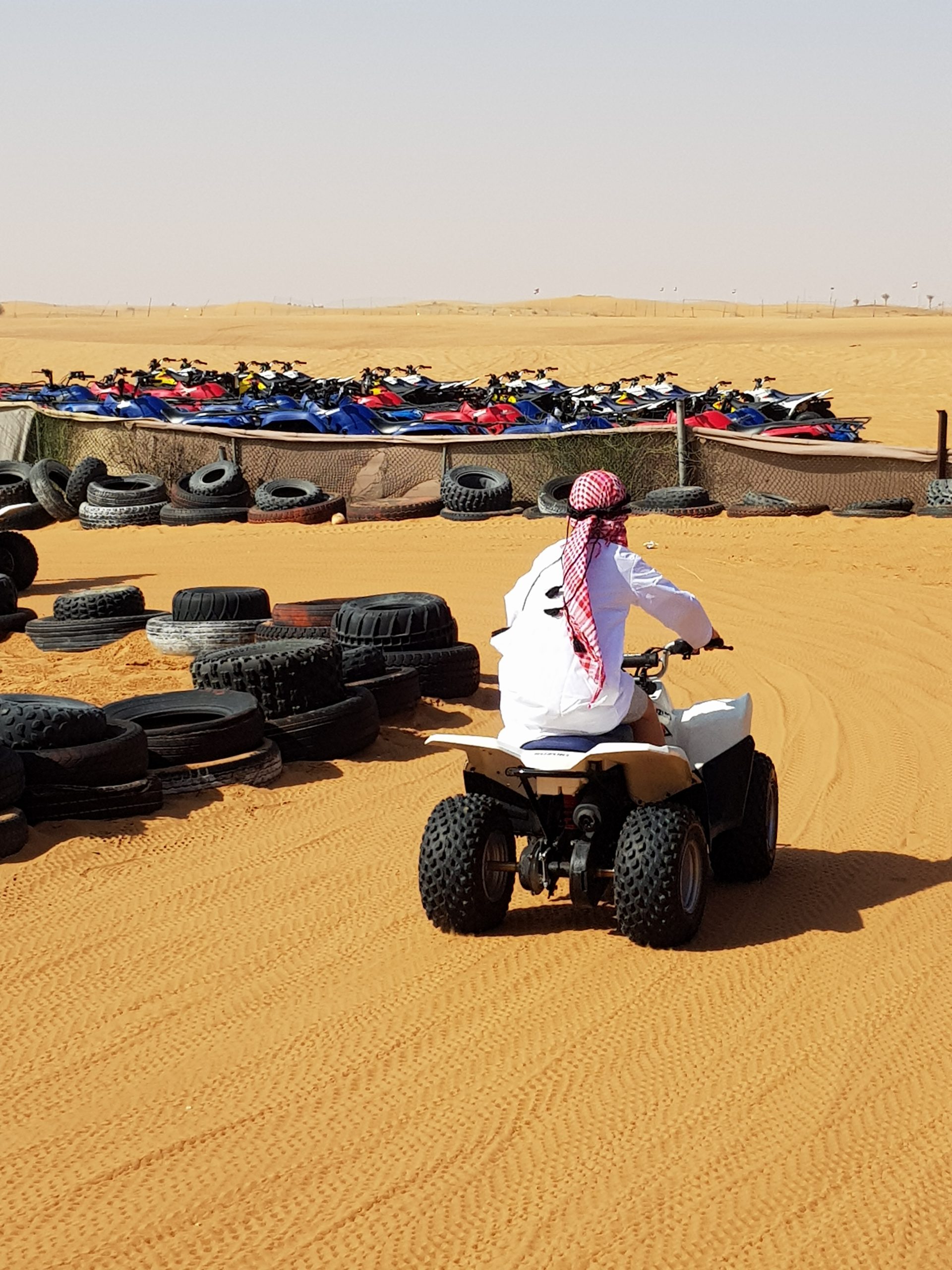 quad rijden Dubai woestijn
