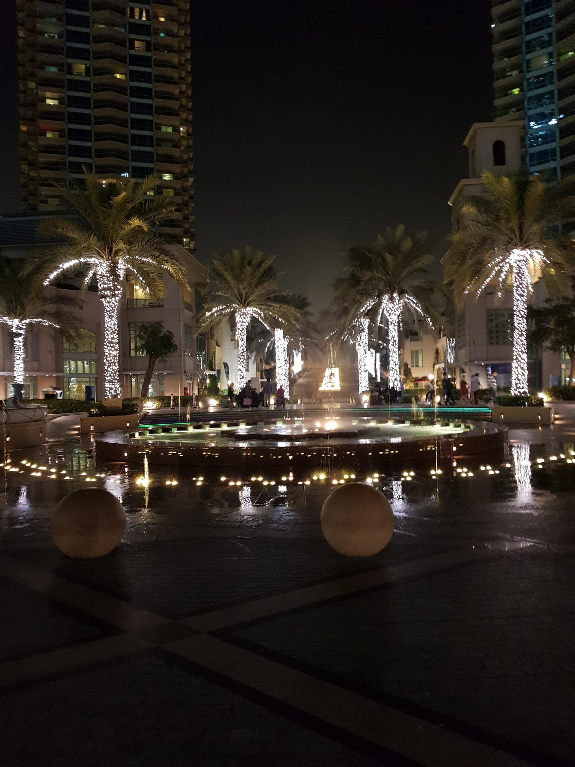 kerstversiering Dubai Marina kerstversiering Dubai Marina